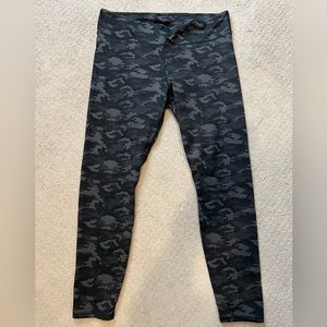 Fabletics Grey and Black Camo leggings